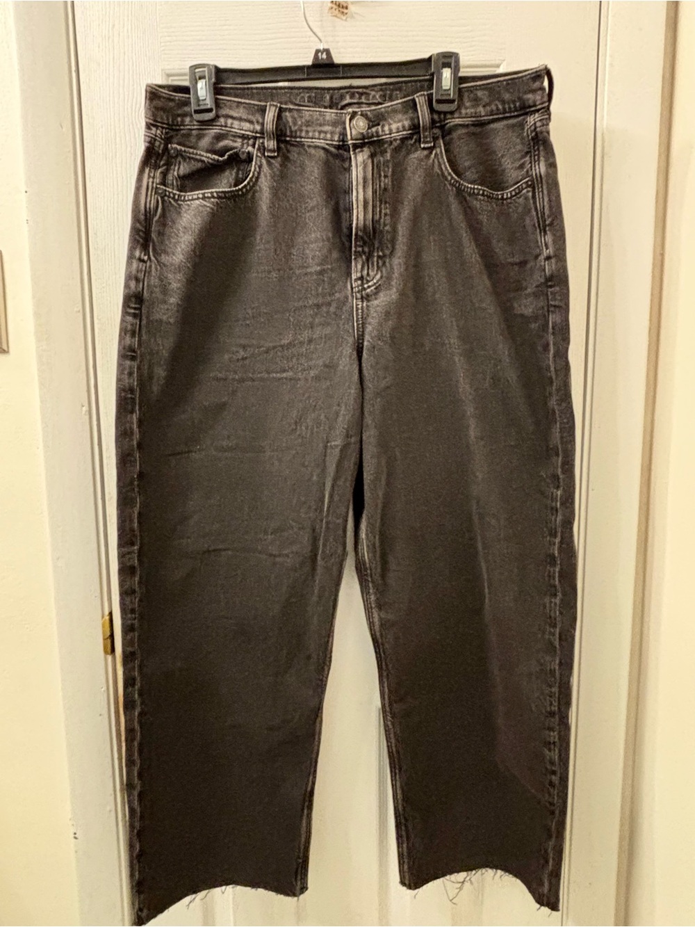 American Eagle strigid super high waist, baggy, straight jeans